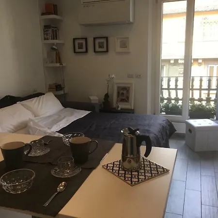 Monolocale Porta Venezia Apartment *